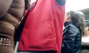 قرار گرفتن در معرض مشاهده فیلم سکس خارجی بلوند با گربه صورتی زیبا او در نزدیکی