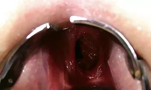 - Big Black Vienna Fucks Cock Monster، عكس سكسي كارتوني مصاحبه