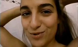 ماجراجویی Slingshot زن خانه دار ایرلندی عکس های سکسی و فیلم